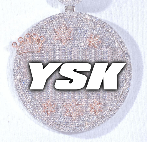 CUSTOM LETTER NECKLACE 3D BIG CROWN DISC