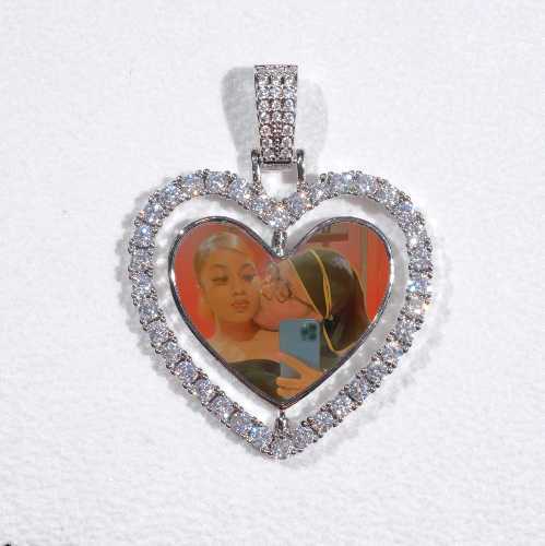 3D Spinning 2-Faced Heart Custom Picture Pendant