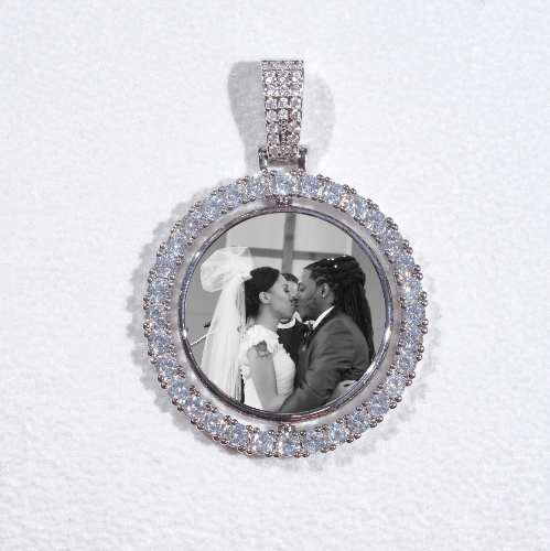 3D Spinning 2-Faced Custom Picture Pendant