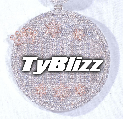 CUSTOM LETTER NECKLACE 3D BIG CROWN DISC