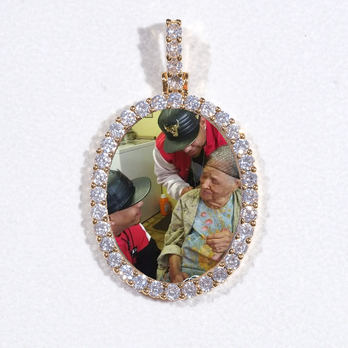 3D Oval Custom Picture Pendant