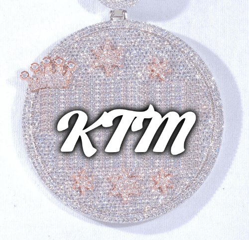 CUSTOM LETTER NECKLACE 3D BIG CROWN DISC