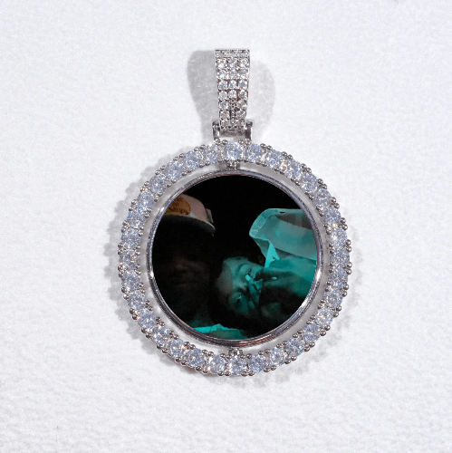 3D Spinning 2-Faced Custom Picture Pendant