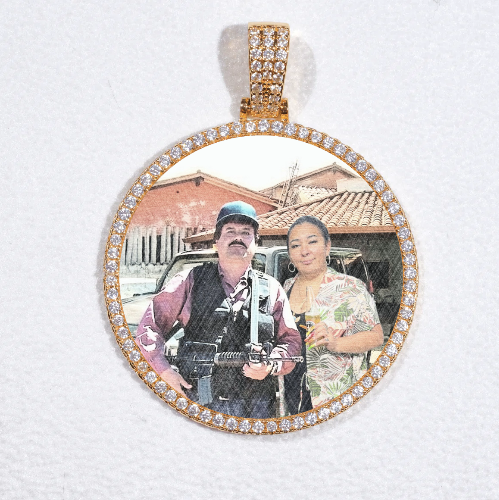 MEDIUM 3D CIRCLE CUSTOM PICTURE PENDANT