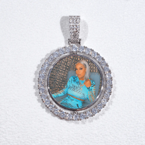 3D Spinning 2-Faced Custom Picture Pendant