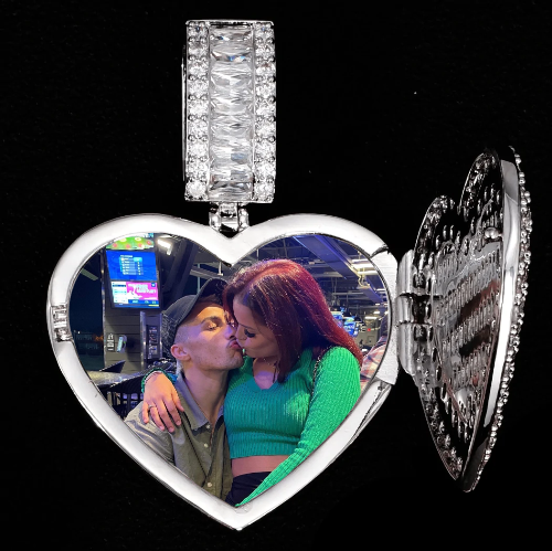 CUSTOM PICTURE PENDANT STYLE-8