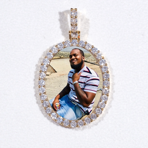 3D Oval Custom Picture Pendant