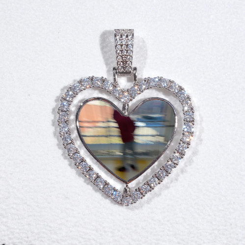 3D Spinning 2-Faced Heart Custom Picture Pendant