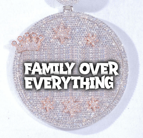 CUSTOM LETTER NECKLACE 3D BIG CROWN DISC
