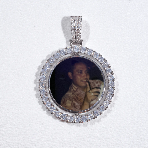 3D Spinning 2-Faced Custom Picture Pendant