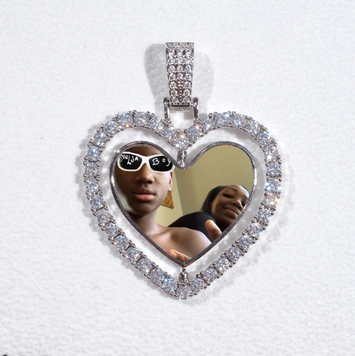 3D Spinning 2-Faced Heart Custom Picture Pendant