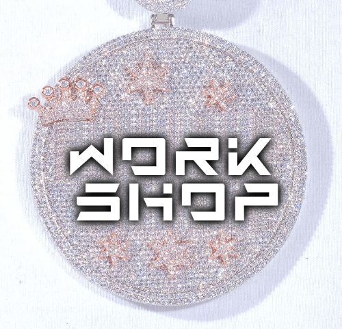 CUSTOM LETTER NECKLACE 3D BIG CROWN DISC