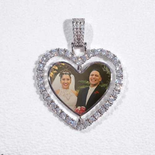 3D Spinning 2-Faced Heart Custom Picture Pendant