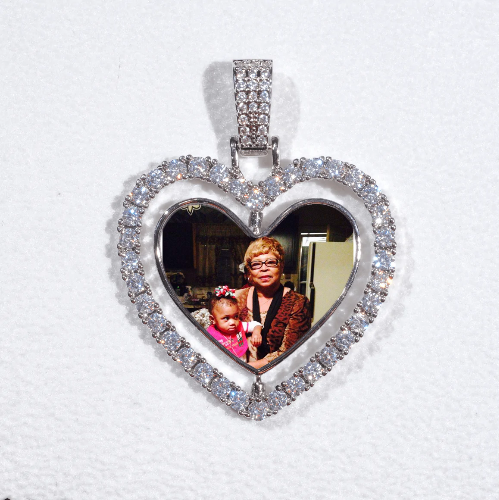 3D Spinning 2-Faced Heart Custom Picture Pendant
