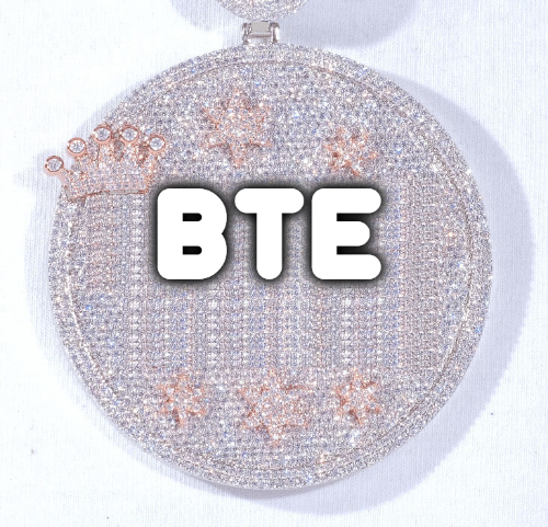 CUSTOM LETTER NECKLACE 3D BIG CROWN DISC