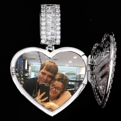 CUSTOM PICTURE PENDANT STYLE-8