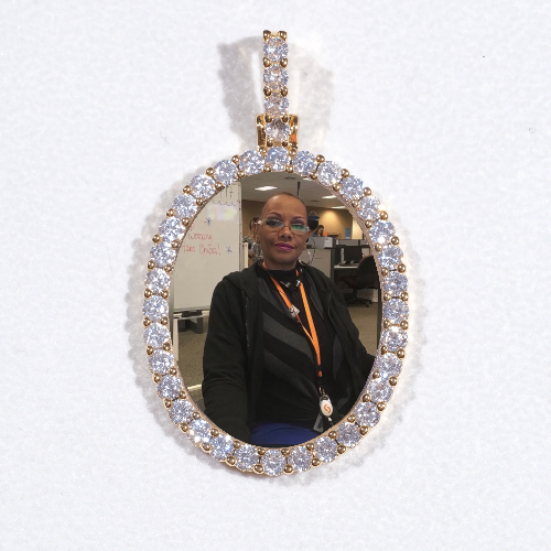 3D Oval Custom Picture Pendant