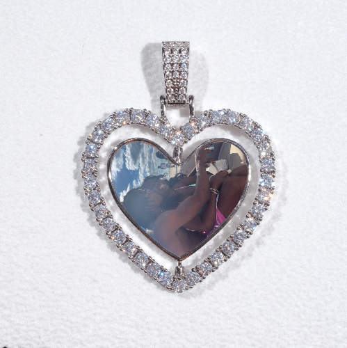 3D Spinning 2-Faced Heart Custom Picture Pendant