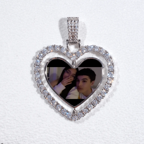 3D Spinning 2-Faced Heart Custom Picture Pendant
