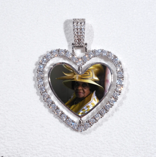 3D Spinning 2-Faced Heart Custom Picture Pendant