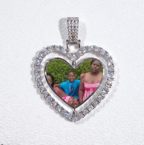 3D Spinning 2-Faced Heart Custom Picture Pendant