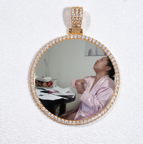 MEDIUM 3D CIRCLE CUSTOM PICTURE PENDANT