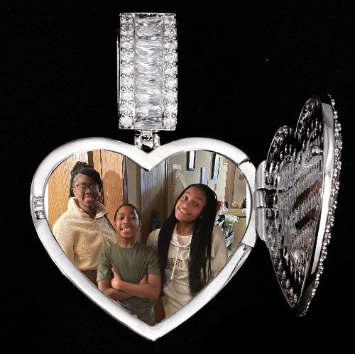 CUSTOM PICTURE PENDANT STYLE-8