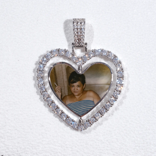 3D Spinning 2-Faced Heart Custom Picture Pendant