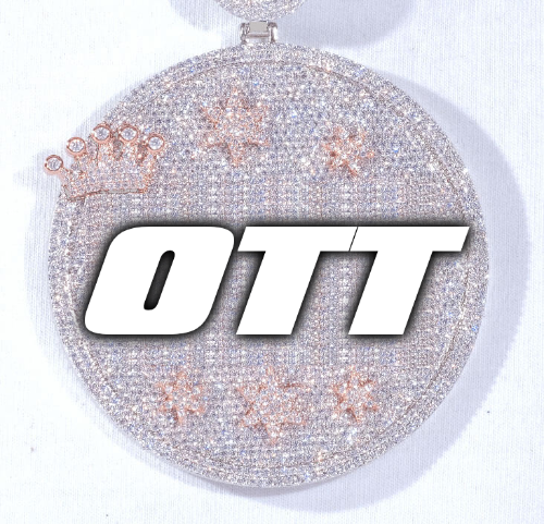 CUSTOM LETTER NECKLACE 3D BIG CROWN DISC