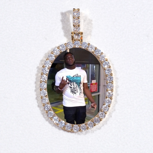 3D Oval Custom Picture Pendant