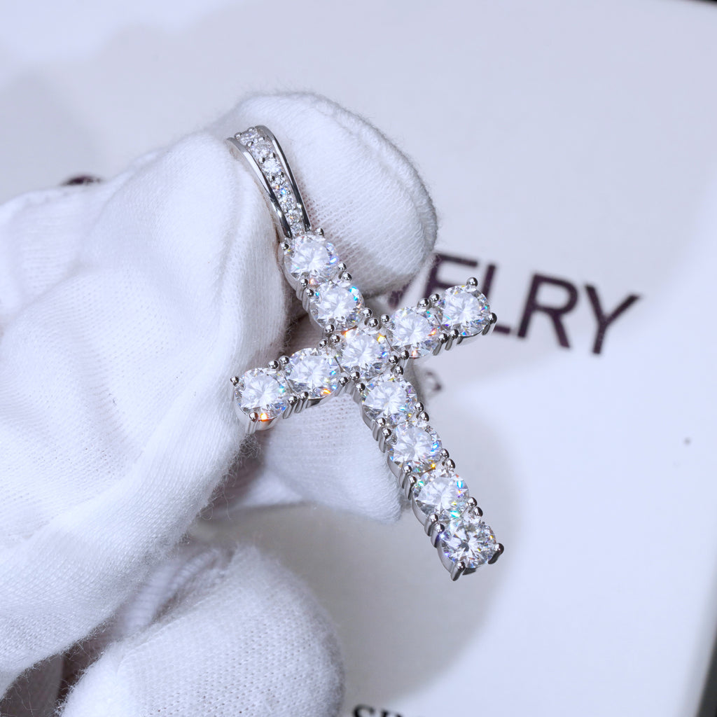 4.51 Carat VVS Moissanite Cross In White Gold