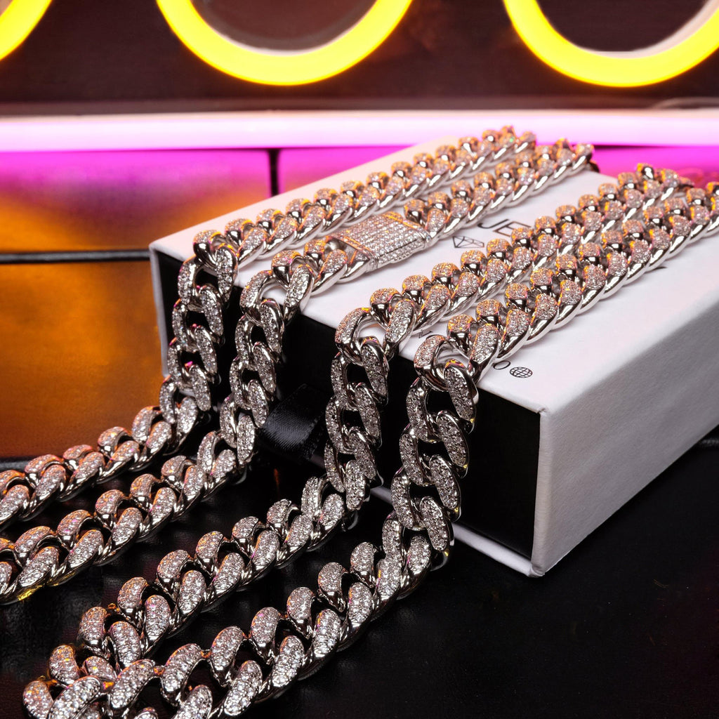🔥New Flip buckle Iced Cuban Link Chain Silver
