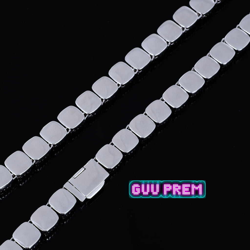 Glacier Clustered Tennis Chain in White Gold