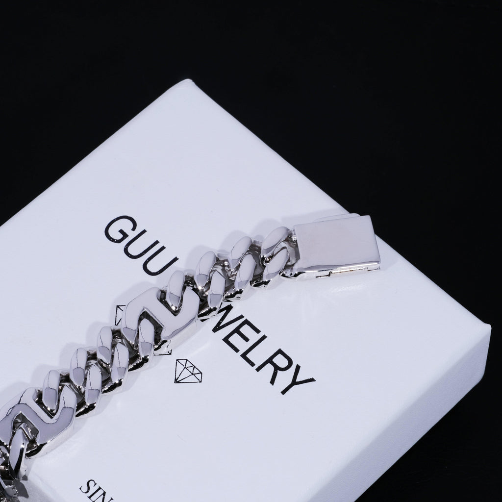 12mm Prong Baguette Gucci Curb Bracelet White Gold - The GUU Shop