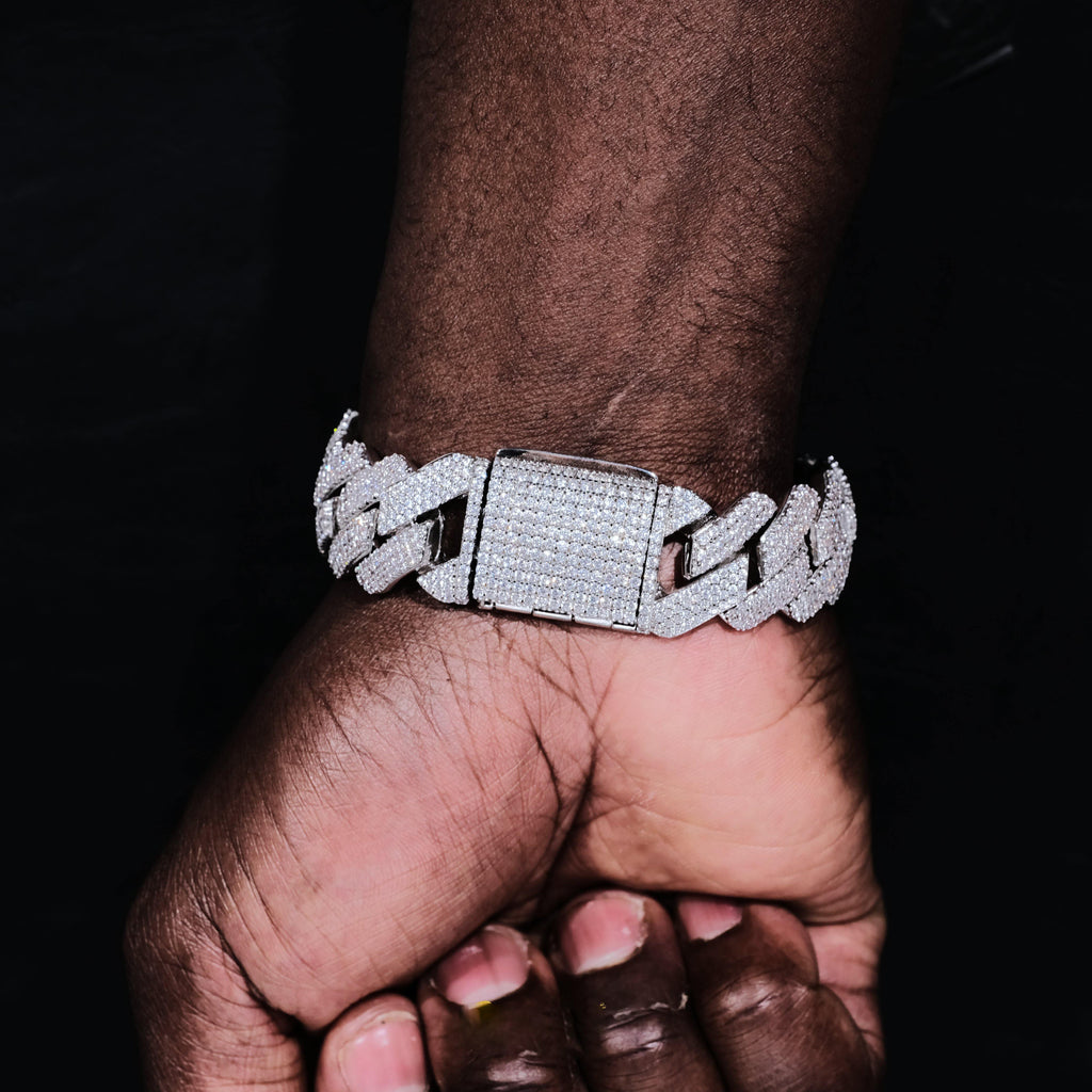 19mm Diamond Prong Cuban Bracelet in White Gold - The GUU Shop
