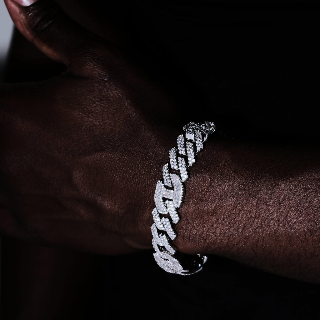 12mm Prong Baguette Gucci Curb Bracelet White Gold - The GUU Shop