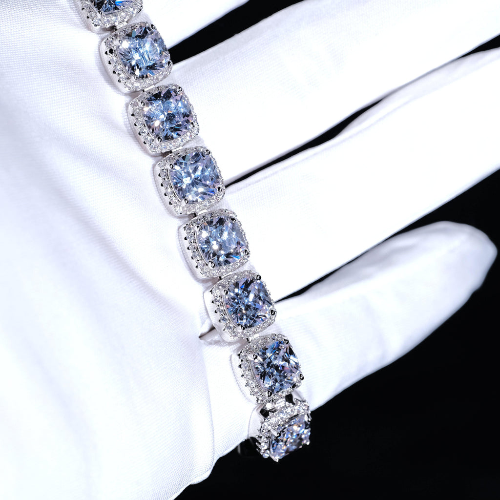Glacier Clustered Tennis Bracelet in White Gold