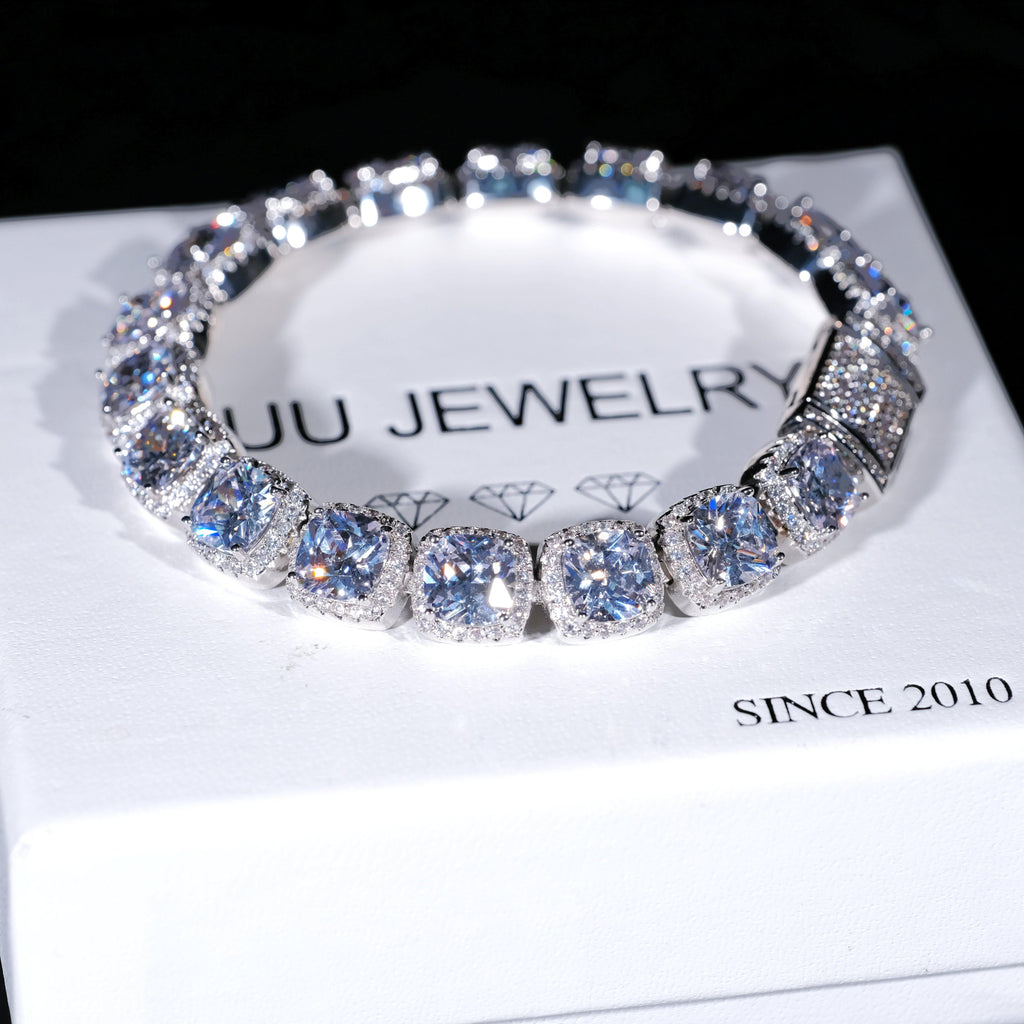 Glacier Clustered Tennis Bracelet in White Gold
