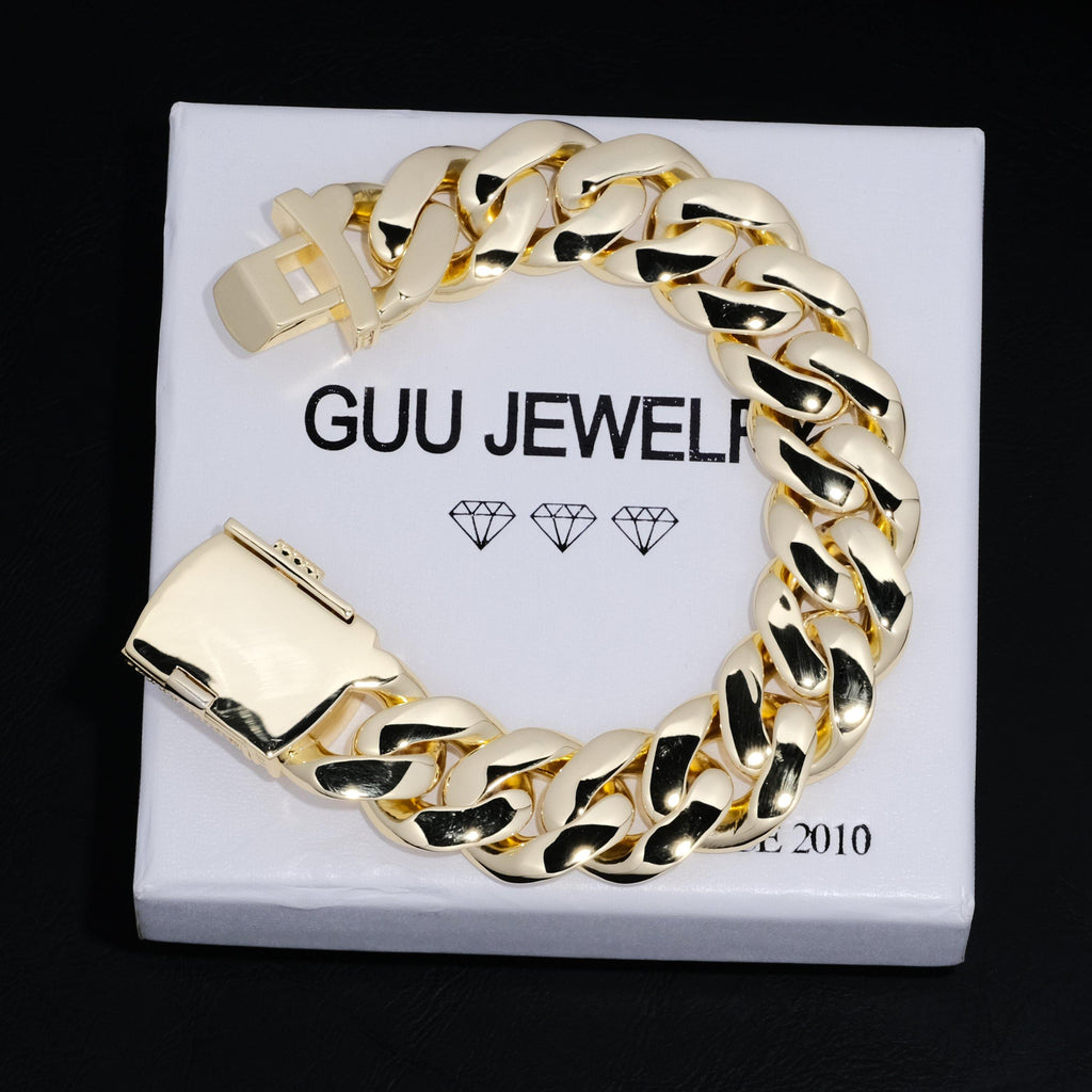 Iced Cuban Link Bracelet (19mm) in Yellow Gold - The GUU Shop
