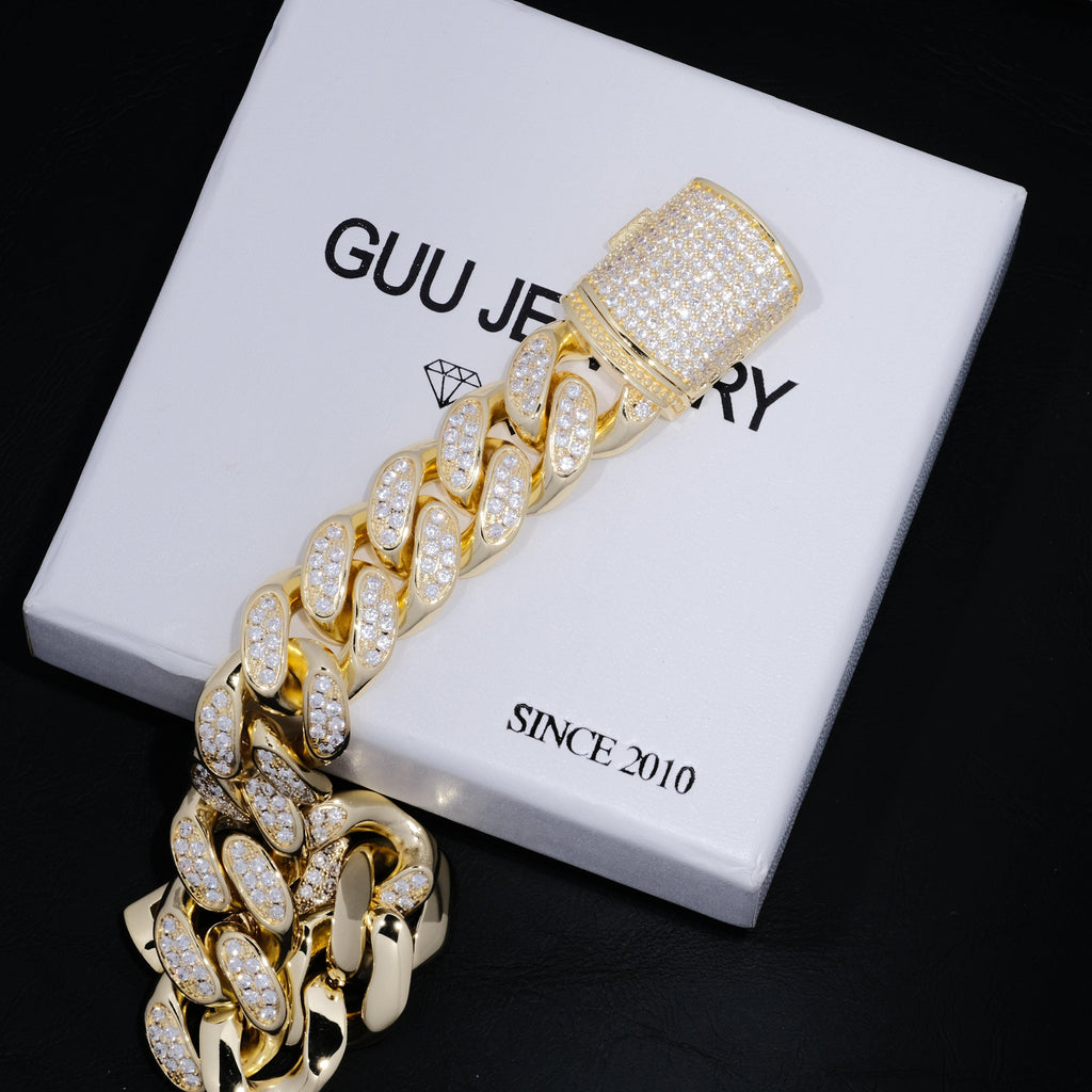 Iced Cuban Link Bracelet (19mm) in Yellow Gold - The GUU Shop