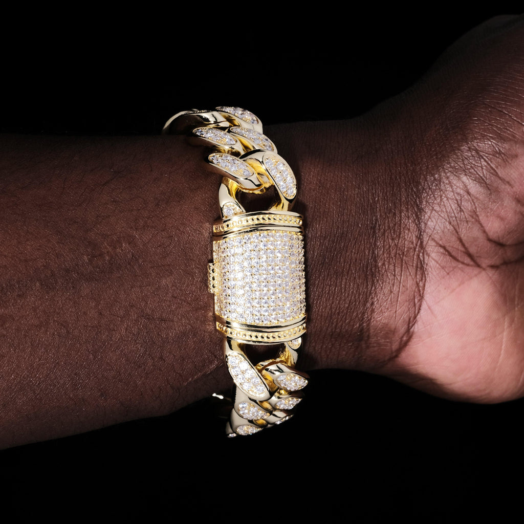 Iced Cuban Link Bracelet (19mm) in Yellow Gold - The GUU Shop