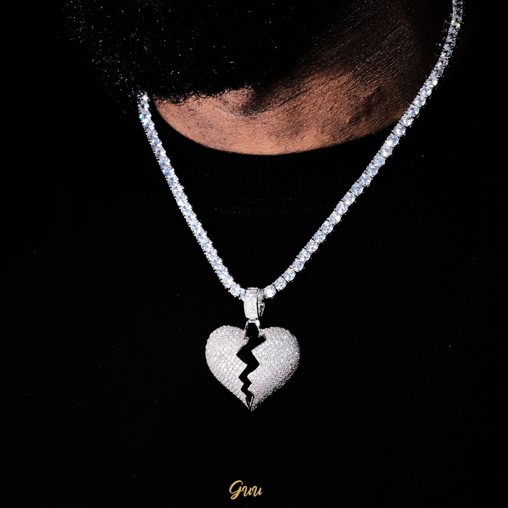 18K Gold-Plated Solid Micro-inlay AAA CZ Heartbreak Necklace - The GUU Shop