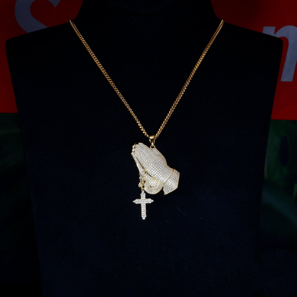 S925 Silver Iced  Praying hand BlingBling Pendant In Gold-Plated