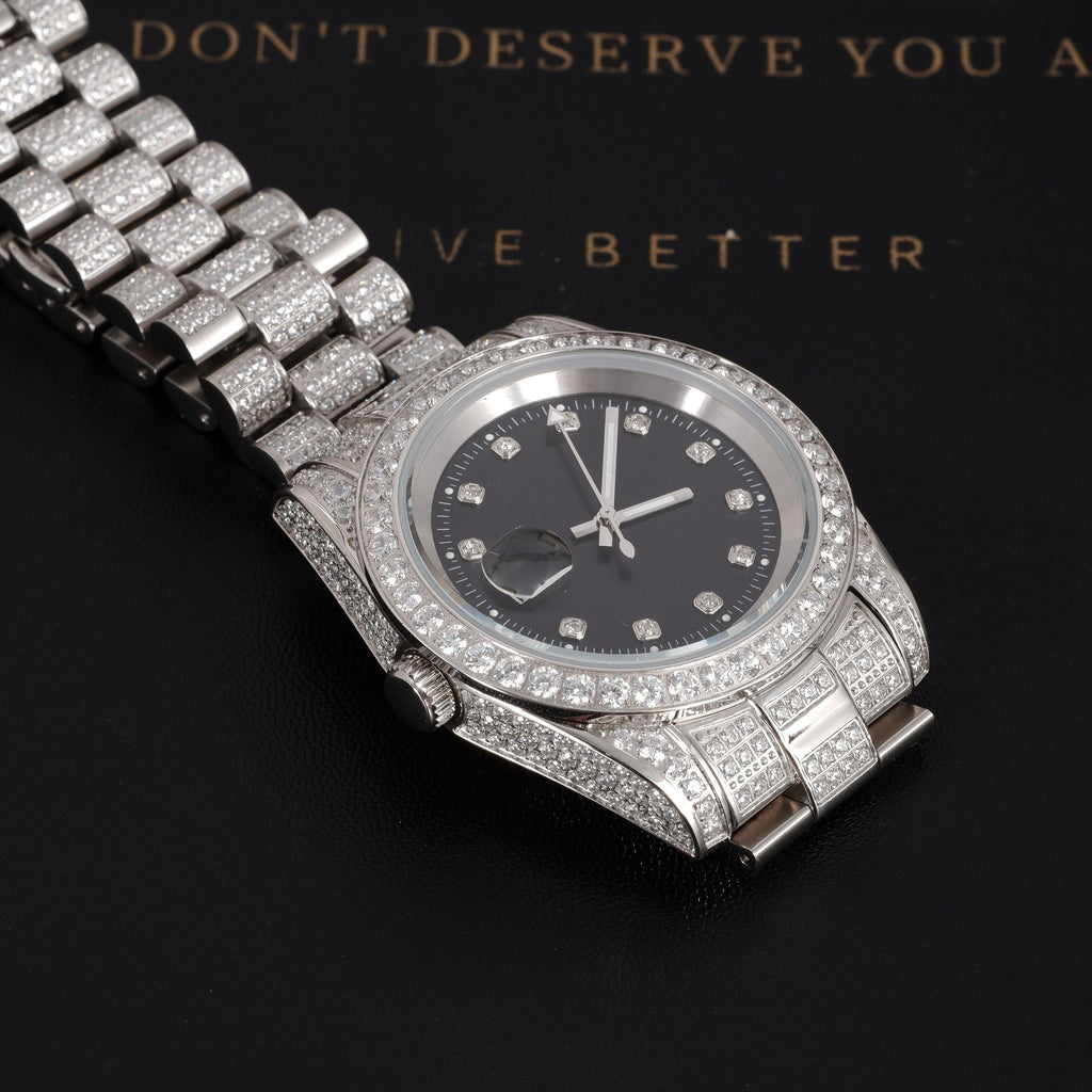 GUU Iced Watch Black Dial in WhiteGold