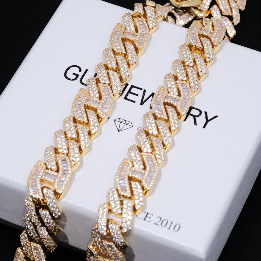 15mm Prong Baguette Gucci Curb Chain 18K Gold - The GUU Shop