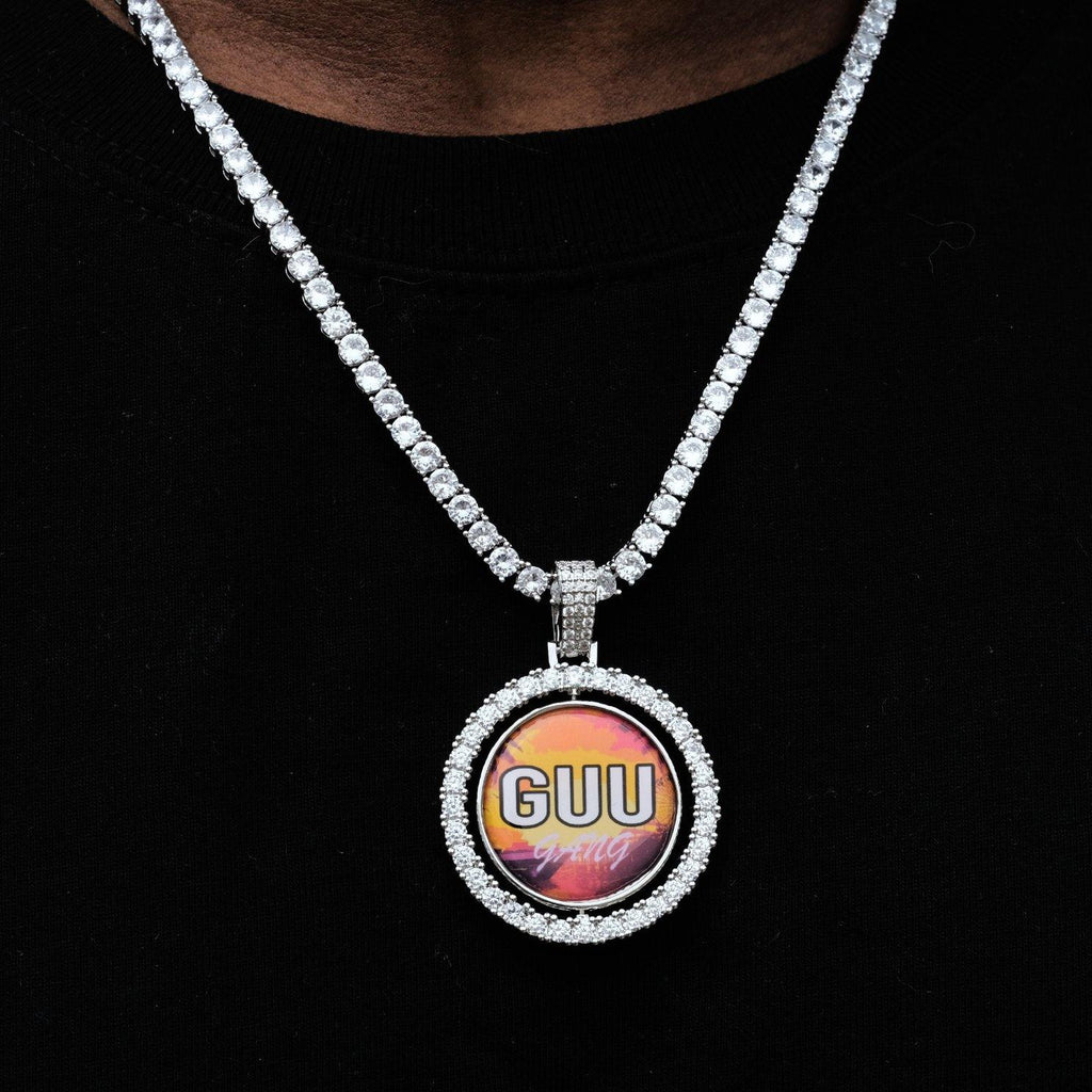 3D Spinning 2-Faced Custom Picture Pendant - The GUU Shop