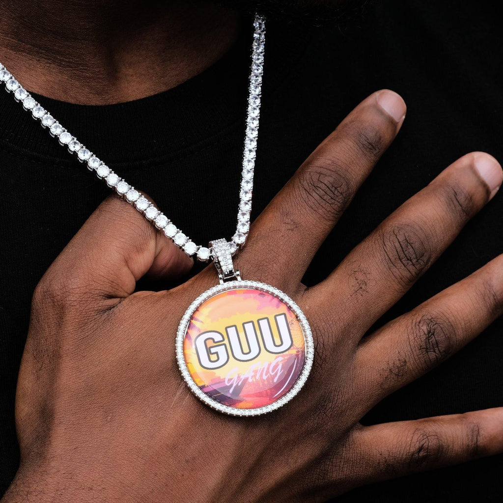 MEDIUM 3D CIRCLE CUSTOM PICTURE PENDANT - The GUU Shop