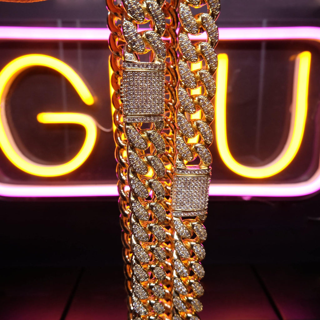 🔥New Flip buckle Iced Cuban Link Chain Gold-Plated