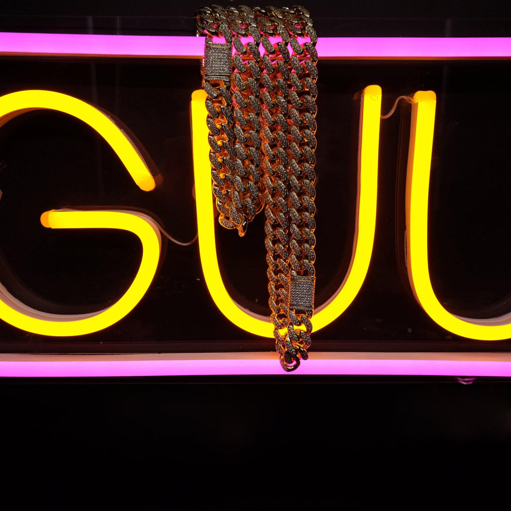 🔥New Flip buckle Iced Cuban Link Chain Gold-Plated