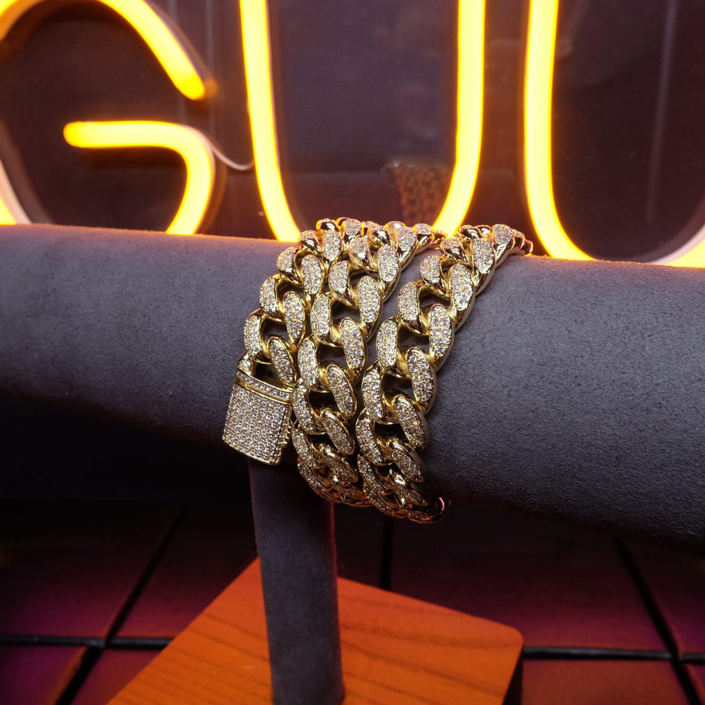 🔥New Flip buckle Iced Cuban Link Chain Gold-Plated